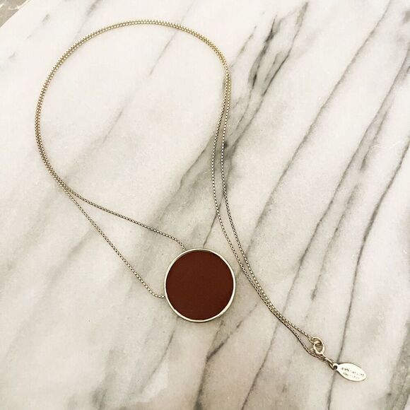 Ann Taylor Factory Pendant Necklace Brown Round Gold Toned Metal Chain - Picture 1 of 4